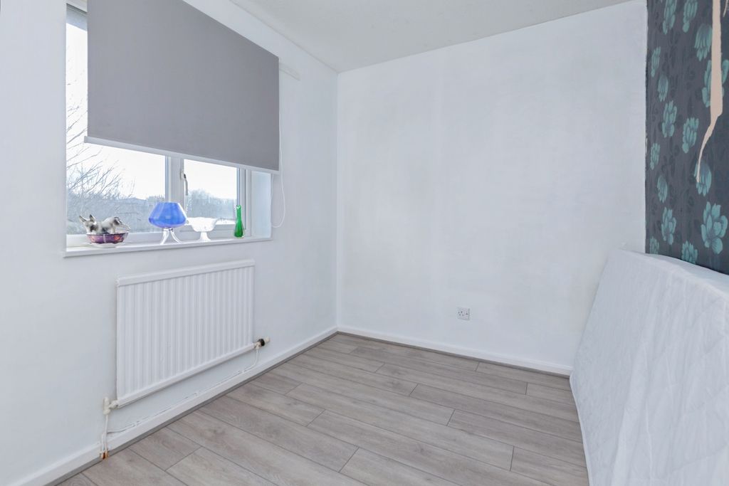 Additional image 15 of 5 bed semi-detached house for salePitchens Close, Leicester, Leicestershire LE4