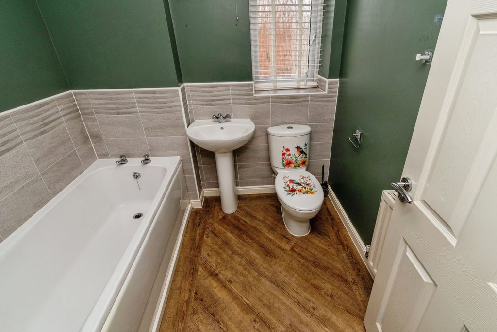 Additional image 11 of 3 bed detached house for saleLime Pit Lane, Cannock WS11