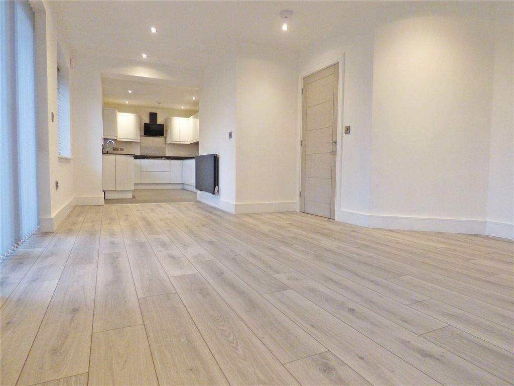 Additional image 2 of 3 bed bungalow for saleMount Close, Cheslyn Hay, Staffordshire WS6