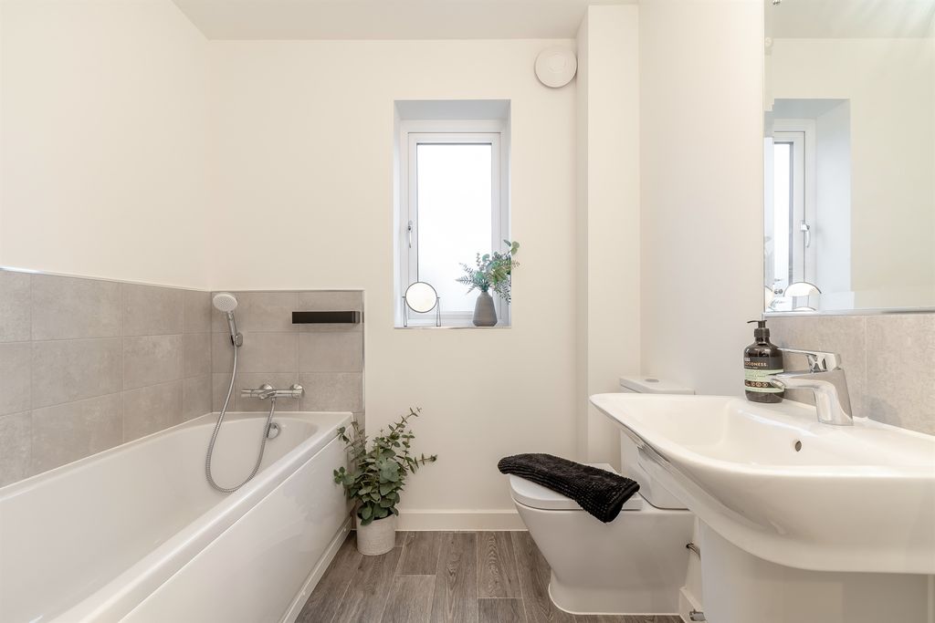 Additional image 9 of 3 bed semi-detached house for saleSouthwell Way, Uppingham, Oakham LE15