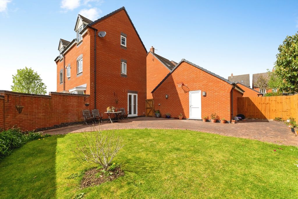 Additional image 21 of 4 bed detached house for salePasture Drive, Birstall, Leicester, Leicestershire LE4