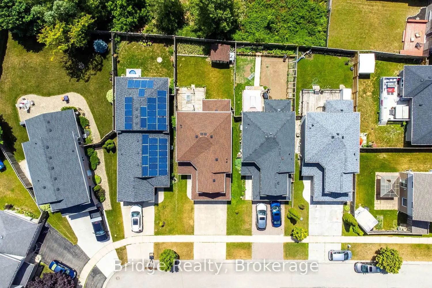 Additional image 16 of 551 Ontario Street