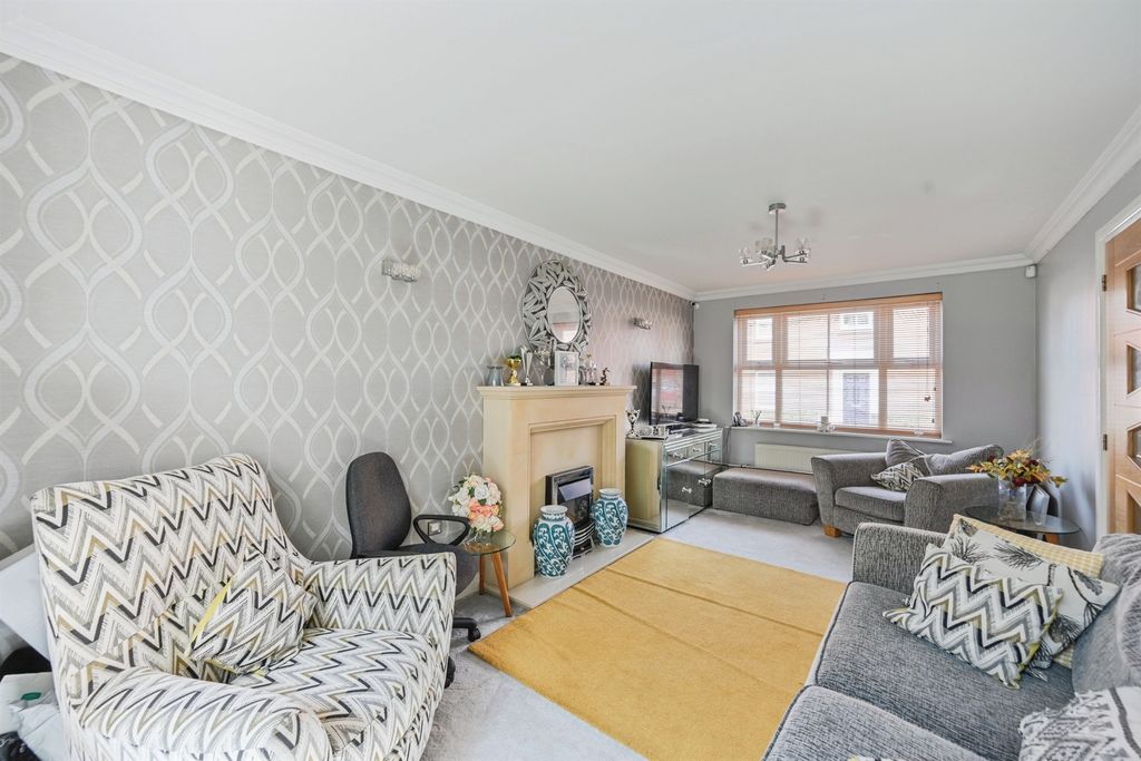 Additional image 5 of 3 bed detached house for saleSandfield Meadow, Lichfield WS13