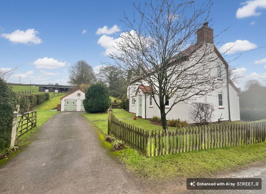 3 bed detached house for saleWalk Mill, Eccleshall ST21 photo 5