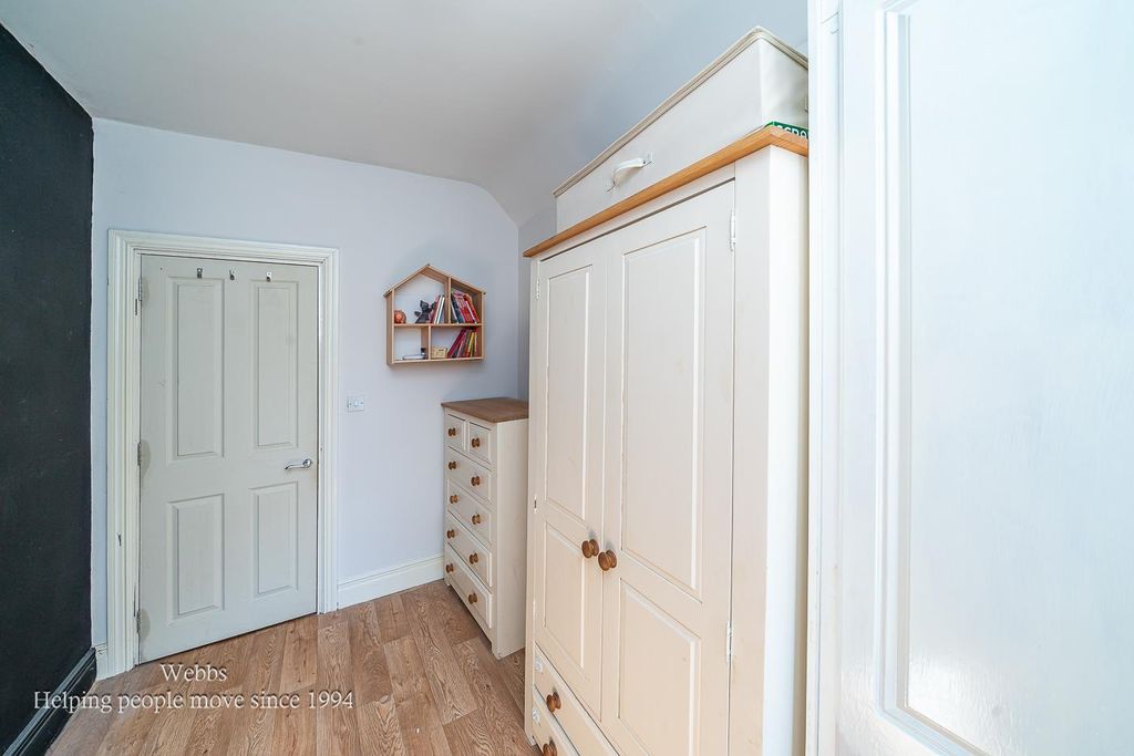 Additional image 17 of 4 bed semi-detached house for saleCoppice Lane, Cheslyn Hay, Walsall WS6