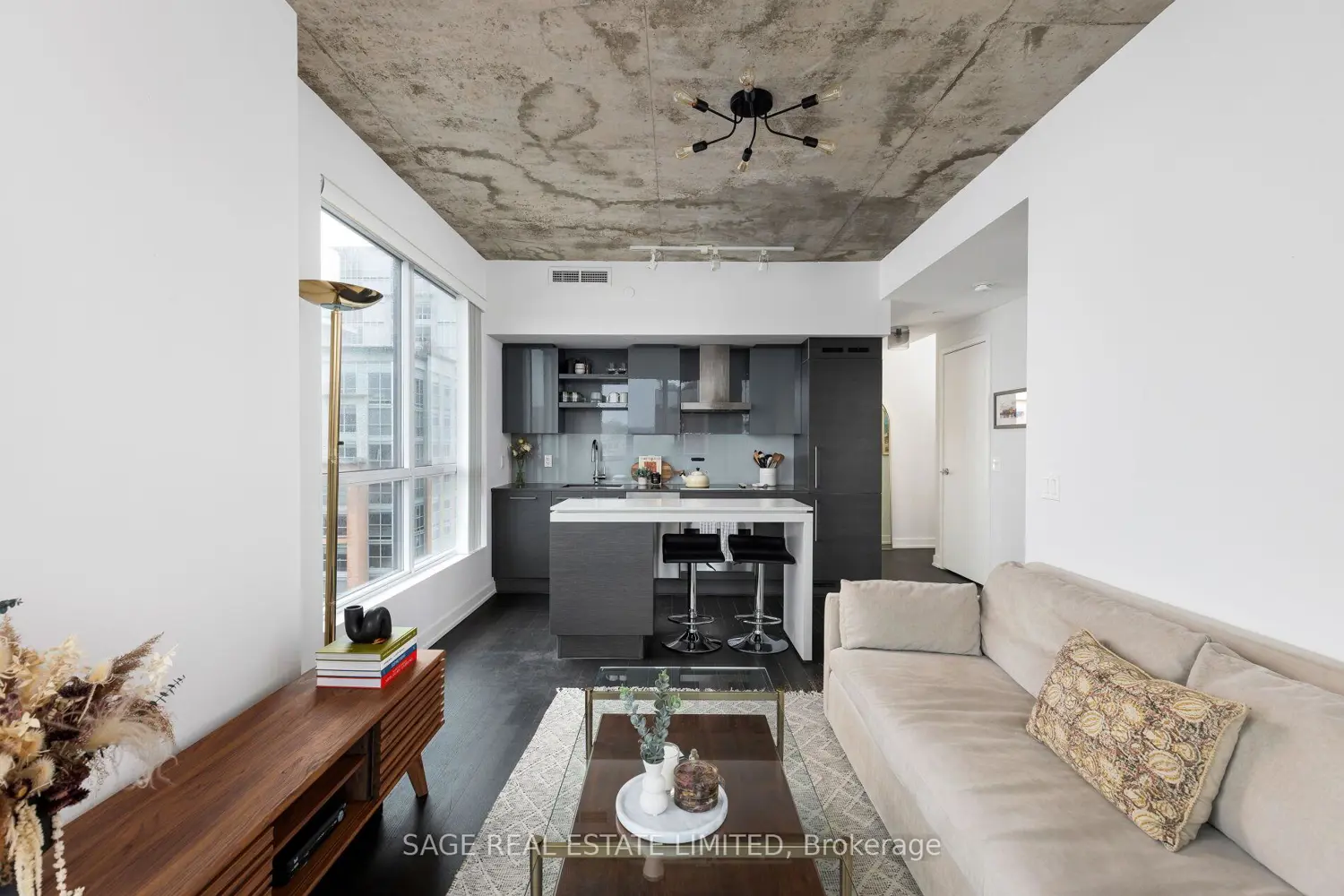 Additional image 10 of 1030 King Street 613