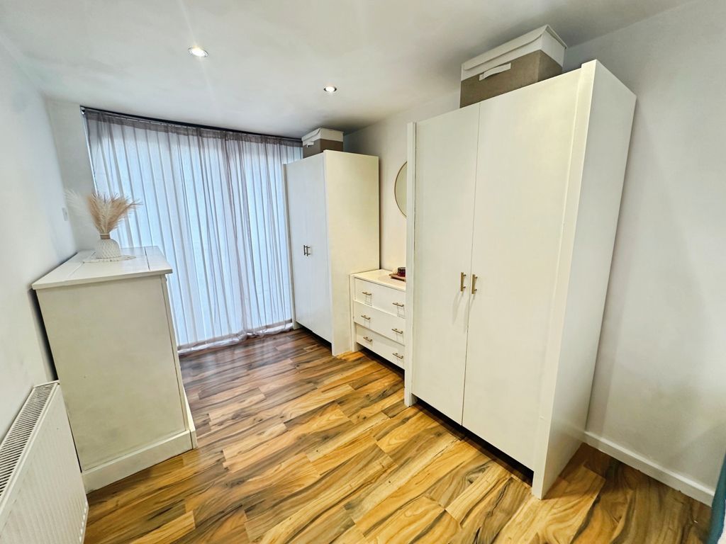 Additional image 13 of 4 bed detached house for saleFurnace Close, Wolverhampton WV5