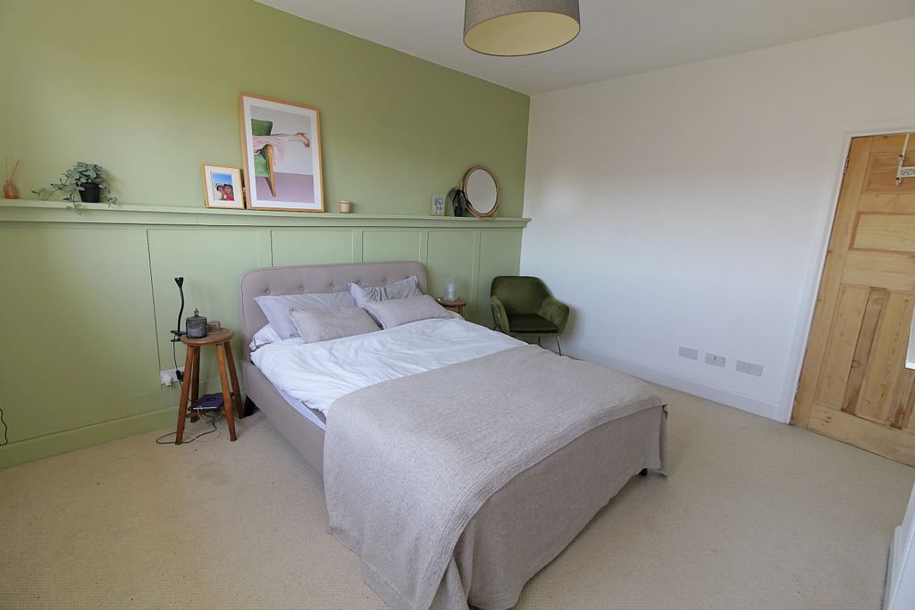Additional image 11 of 5 bed semi-detached house for saleMeadhurst Road, Western Park, Leicester LE3
