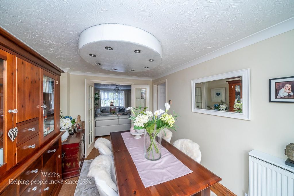 Additional image 10 of 5 bed detached house for saleMeadowsweet Way, Wimblebury, Cannock WS12