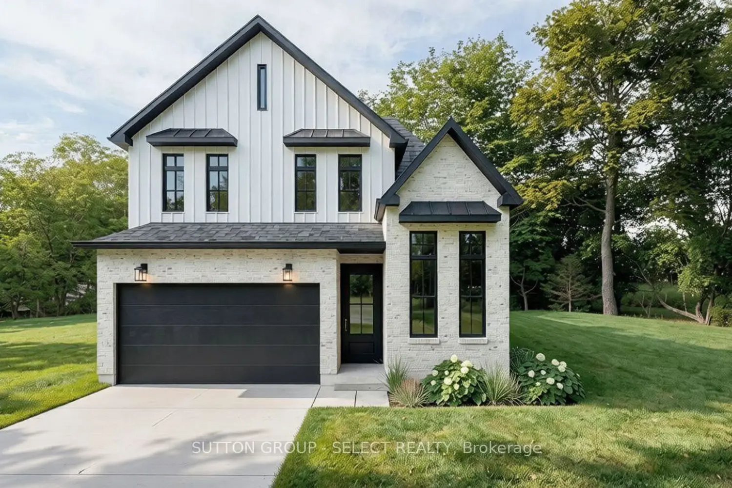 1906 Fountain Grass Drive