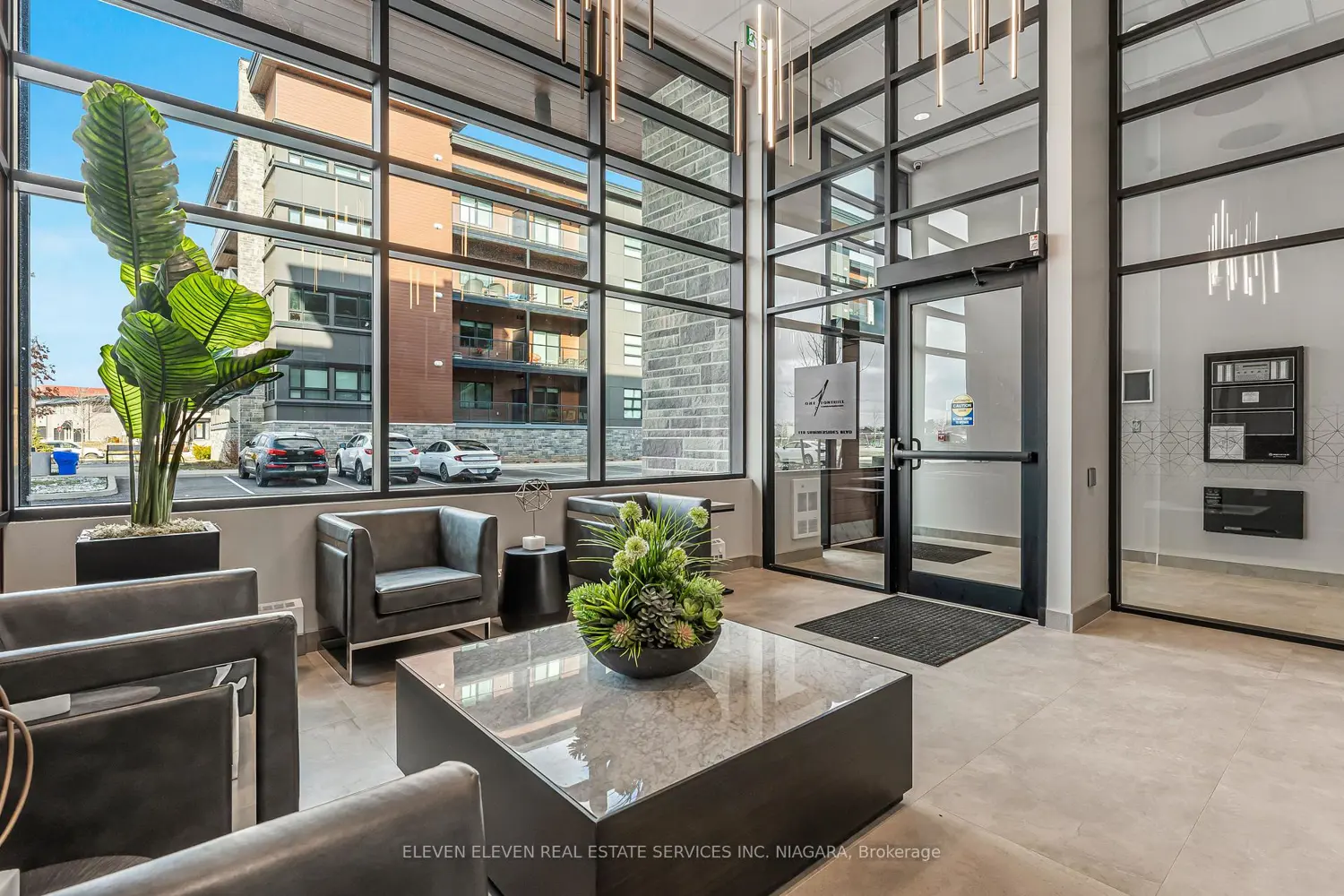 118 Summersides Boulevard 402