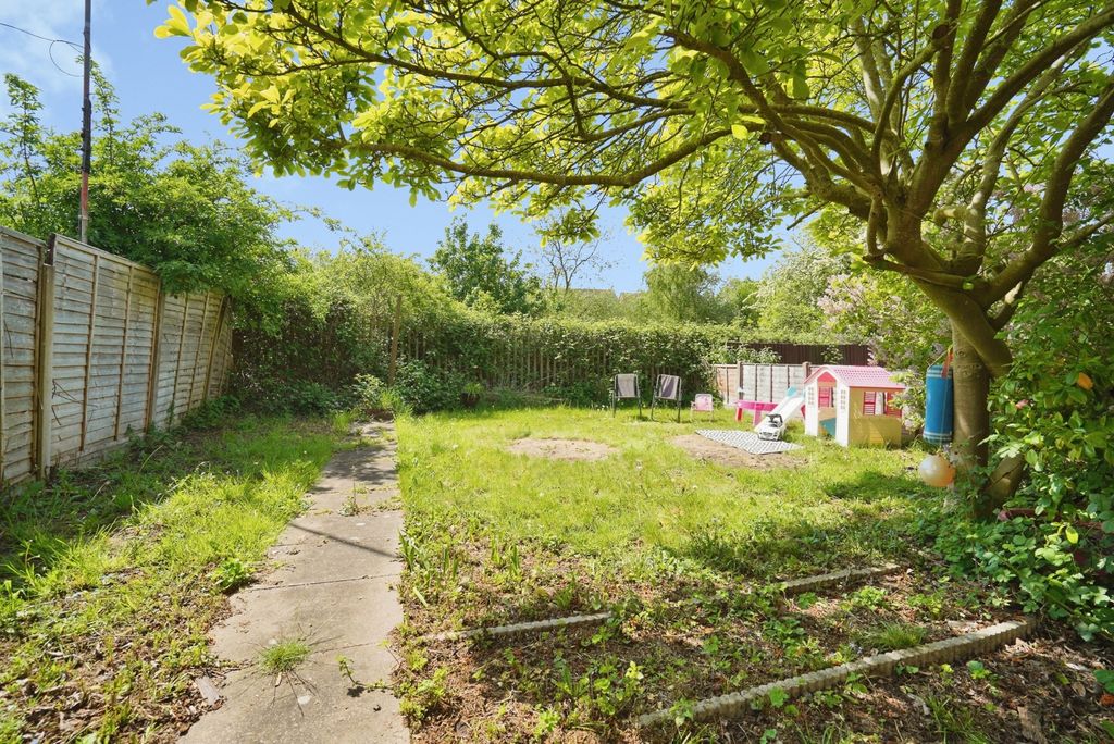 Additional image 19 of 3 bed semi-detached house for saleCumberland Road, Burton-On-Trent, Staffordshire DE15