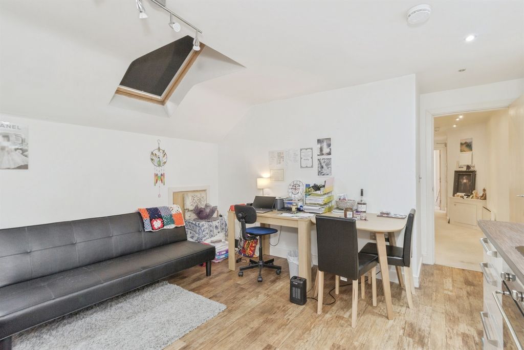 Additional image 4 of 2 bed flat for saleDuke Street, Leicester LE1