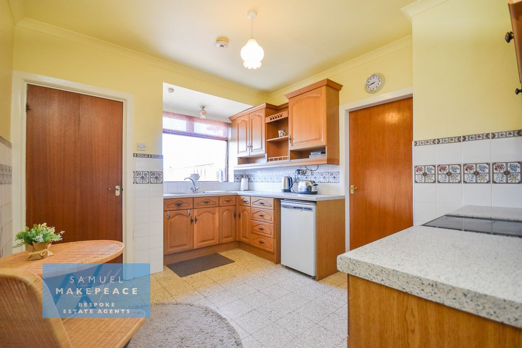Additional image 7 of 3 bed detached bungalow for saleMellor Street, Packmoor, Stoke On Trent ST7