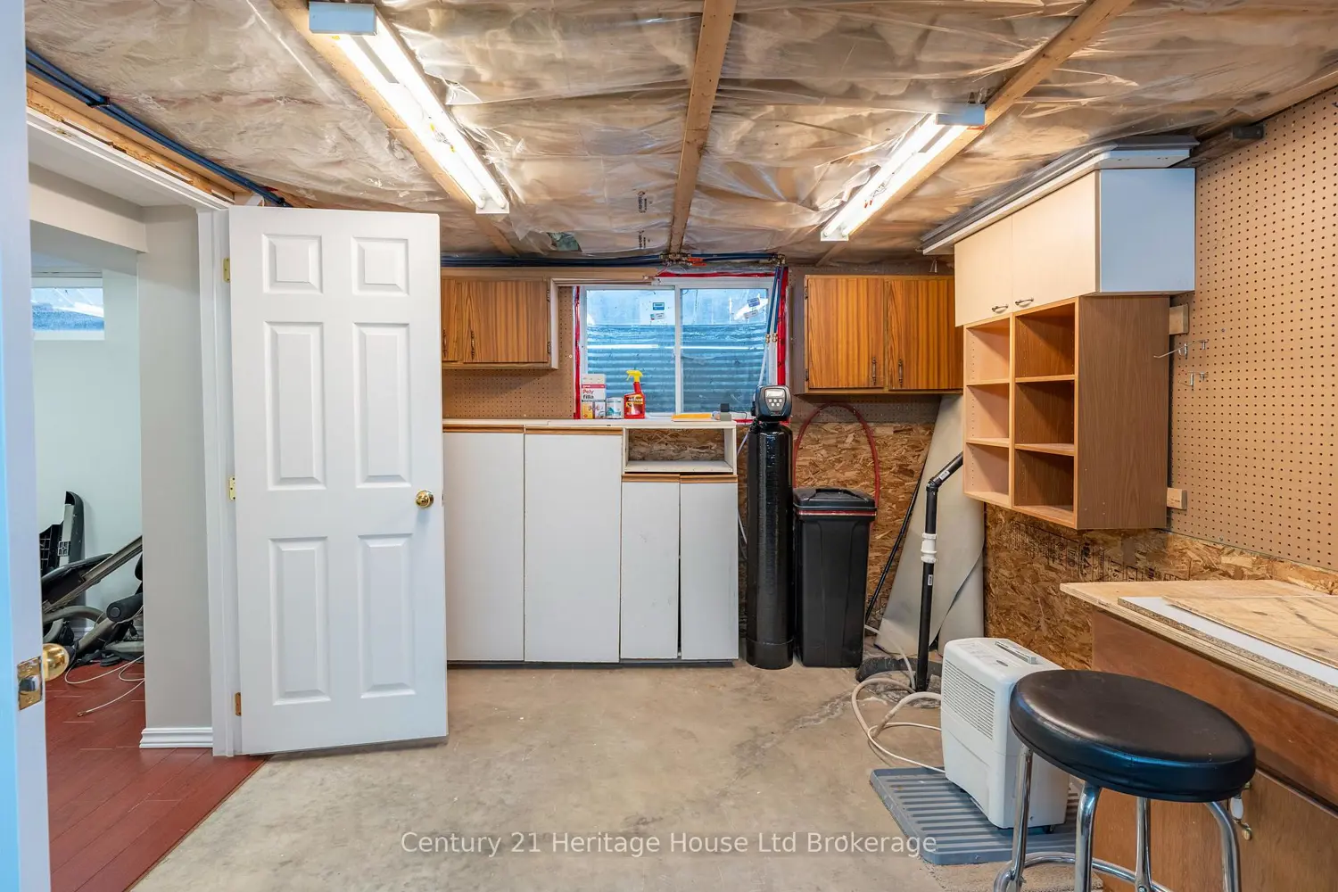 Additional image 18 of 93 James Avenue