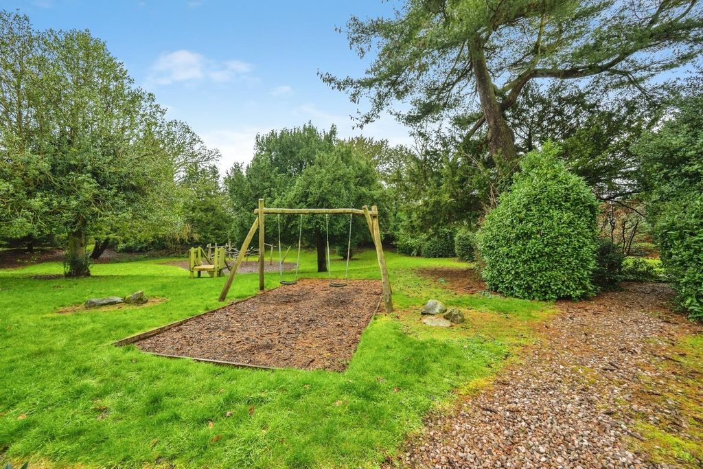 Additional image 29 of 4 bed town house for saleThe Laurels, Fazeley, Tamworth B78