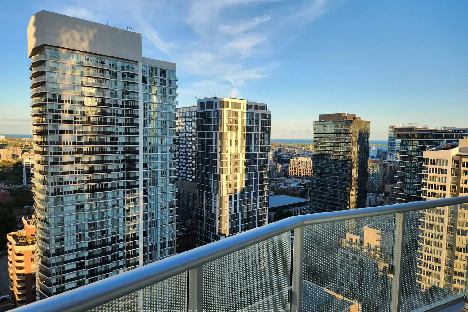 Additional image 19 of 100 Dalhousie Street 2806