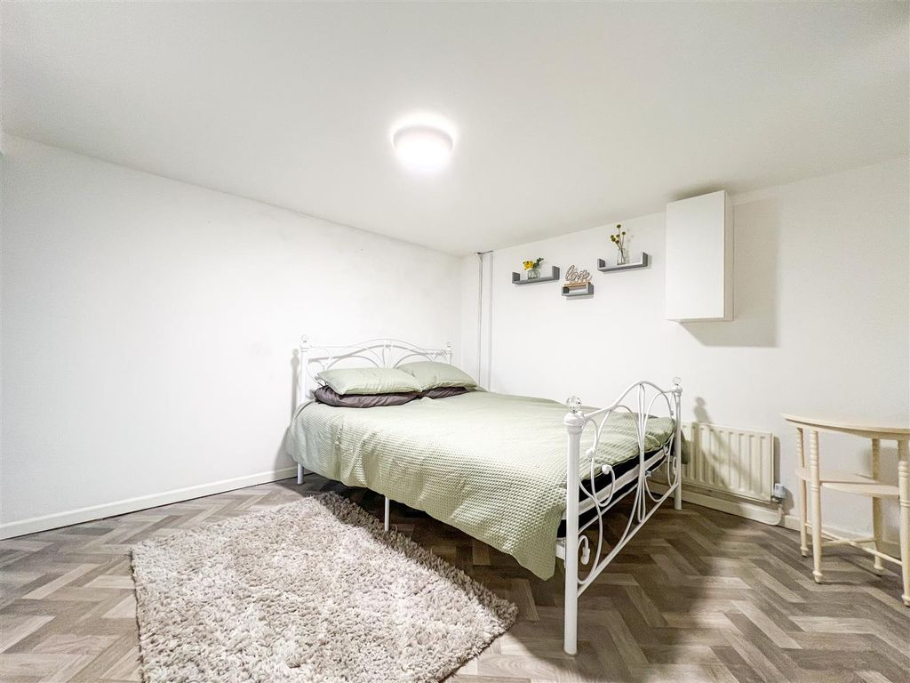 Additional image 14 of 3 bed terraced house for saleWestwood Grove, Leek ST13
