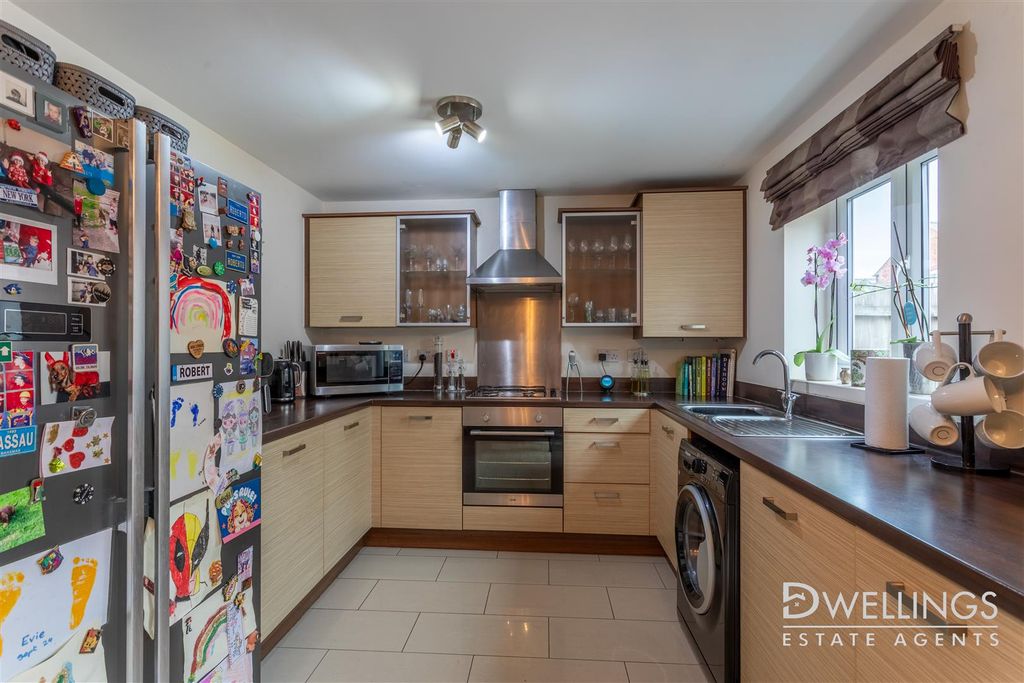 Additional image 5 of 3 bed end terrace house for saleBridgewater Road, Burton-On-Trent DE14