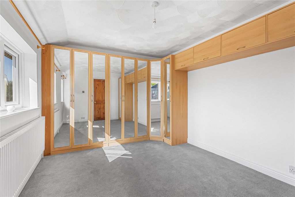 Additional image 7 of 3 bed parking/garage for saleQueensway, Old Dalby, Melton Mowbray, Leicestershire LE14