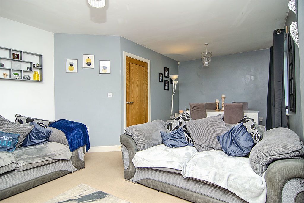 Additional image 8 of 4 bed detached house for saleOakdene Close, Hednesford, Cannock WS12