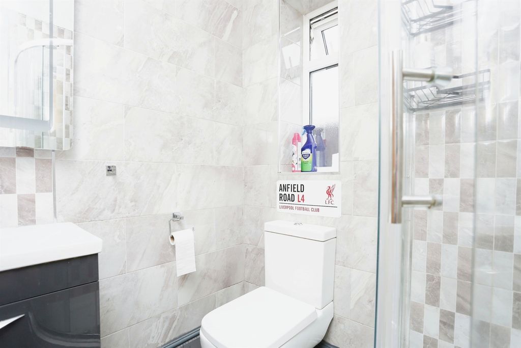 Additional image 9 of 5 bed detached bungalow for saleBallater Close, Leicester LE5