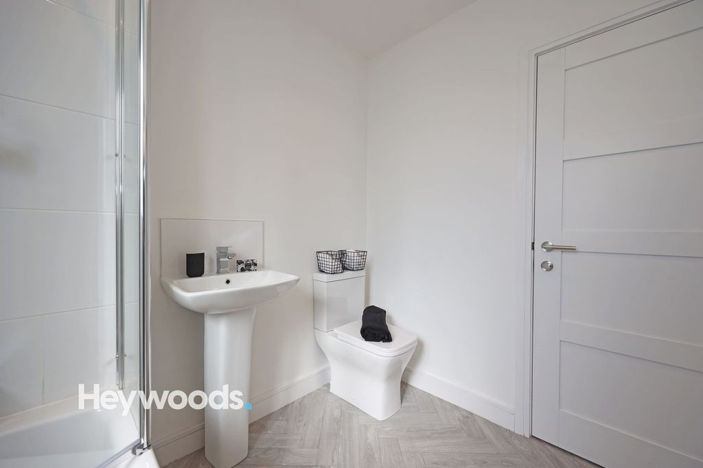 Additional image 4 of 3 bed town house for saleHeath Street, Newcastle ST5