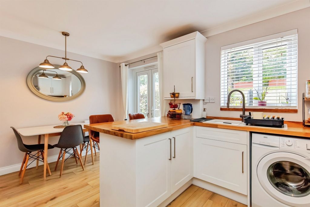 Additional image 3 of 3 bed semi-detached house for saleClover Gardens, Stamford PE9