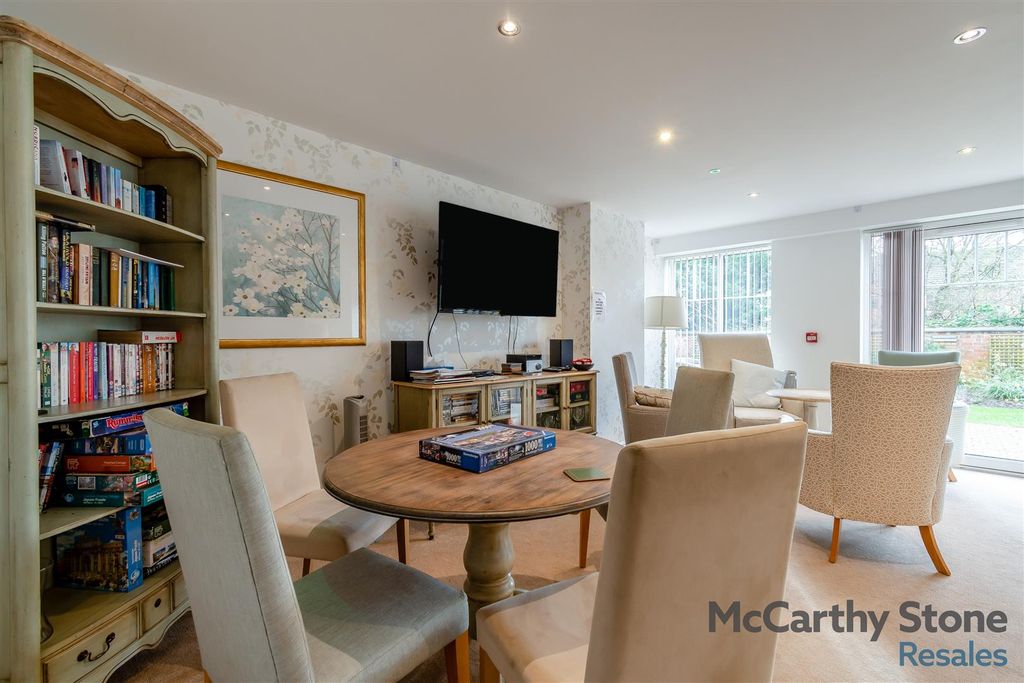 Additional image 27 of 1 bed flat for saleWolsey Court, Knighton Park Road, Leicester LE2