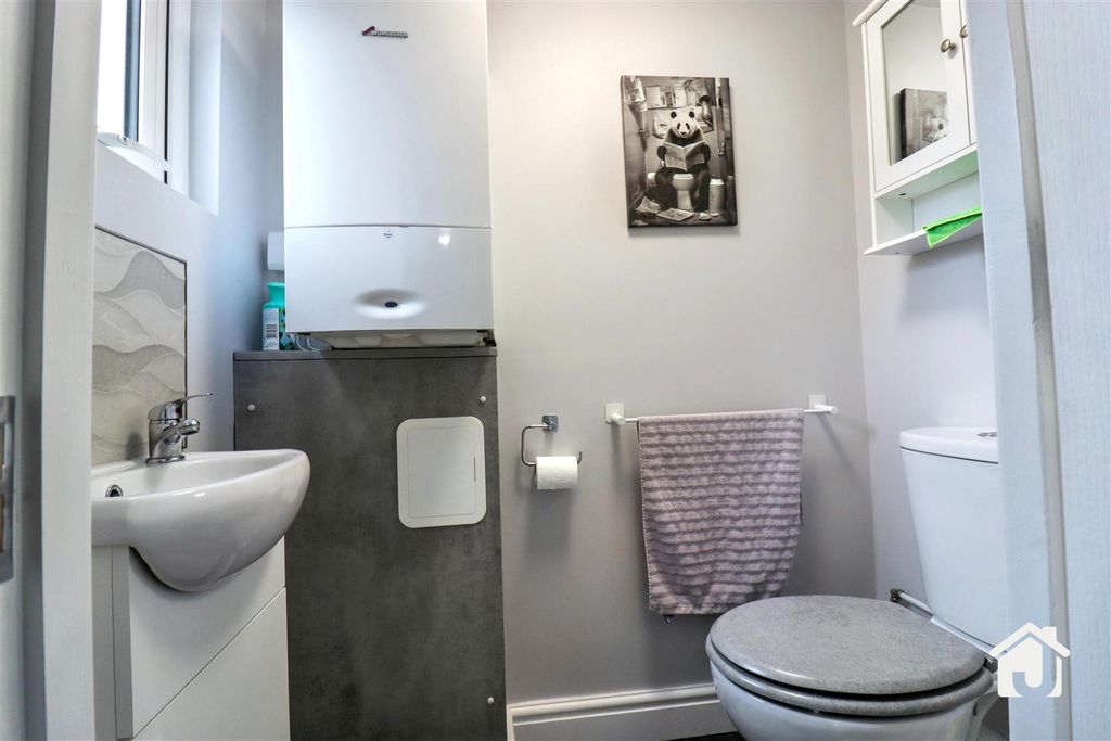 Additional image 16 of 3 bed semi-detached house for saleFalconer Crescent, New Parks, Leicester LE3