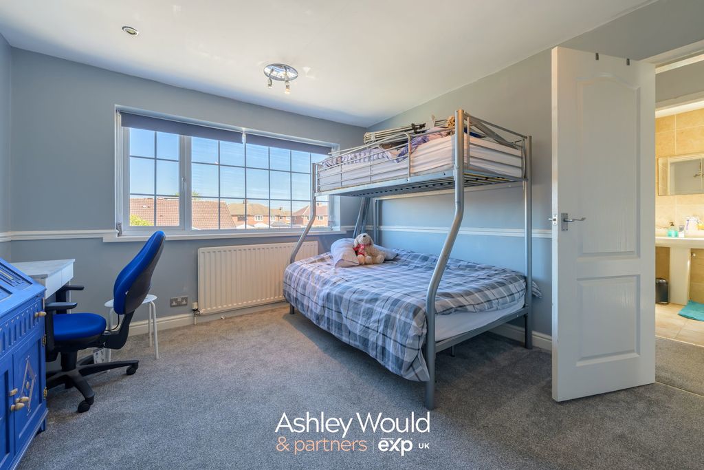 Additional image 8 of 3 bed semi-detached house for saleWindmill Grove, Kingswinford DY6