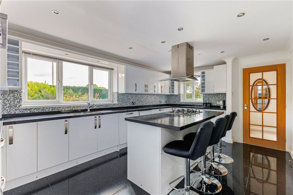 Additional image 6 of 3 bed detached house for saleEastsands, Burbage, Marlborough, Wiltshire SN8