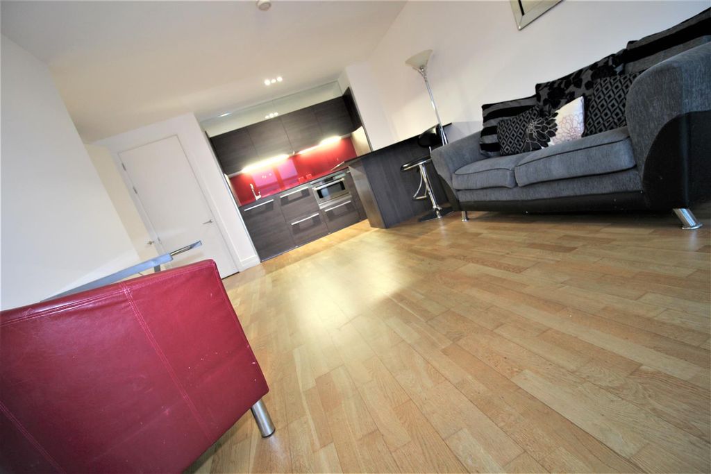 Additional image 2 of 2 bed flat for saleThe Quad, Highcross Street, Leicester LE1