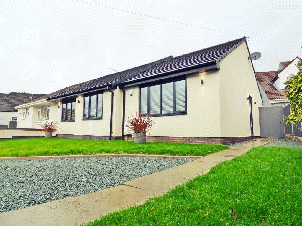 3 bed bungalow for saleMount Close, Cheslyn Hay, Staffordshire WS6
