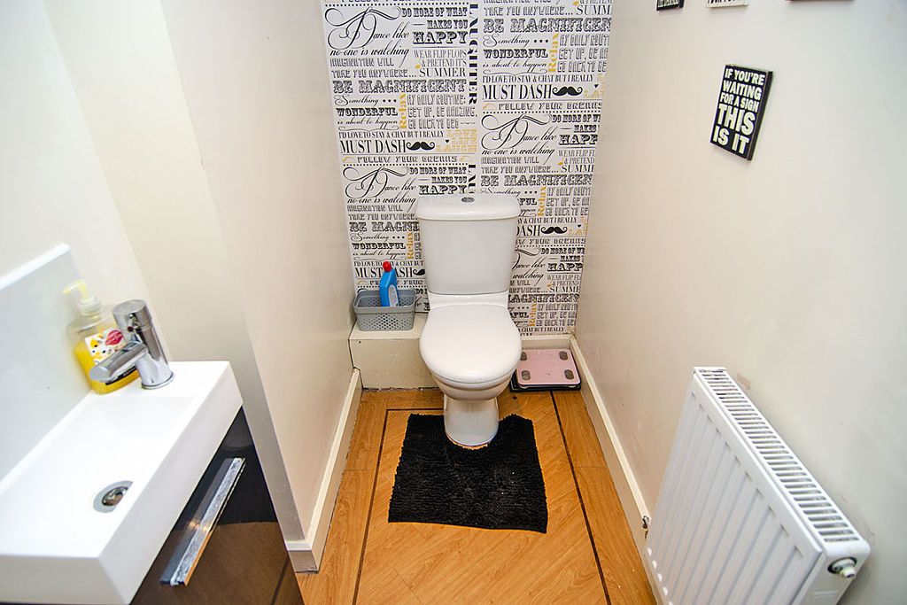 Additional image 6 of 4 bed detached house for saleOakdene Close, Hednesford, Cannock WS12