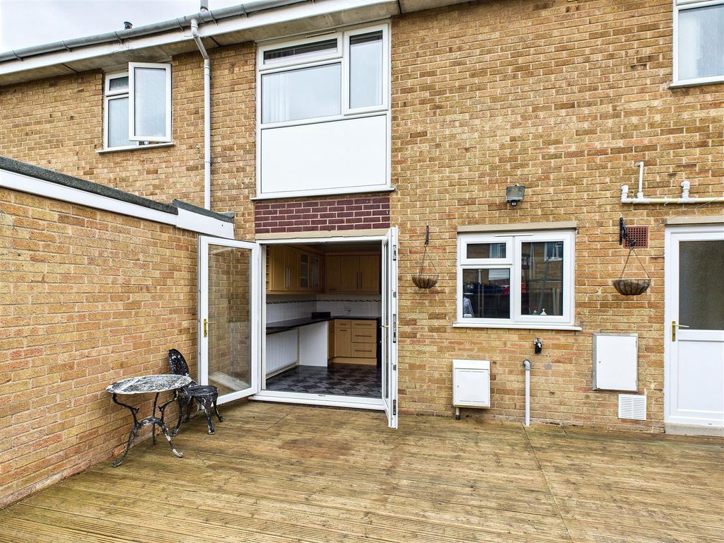 Additional image 27 of 3 bed terraced house for saleGrange Close, Burton Upon Trent DE14