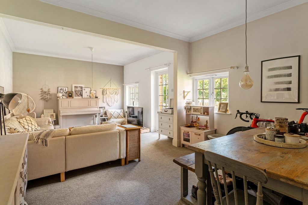 Additional image 25 of 7 bed country house for saleClifton Upon Dunsmore, Rugby, Warwickshire CV23