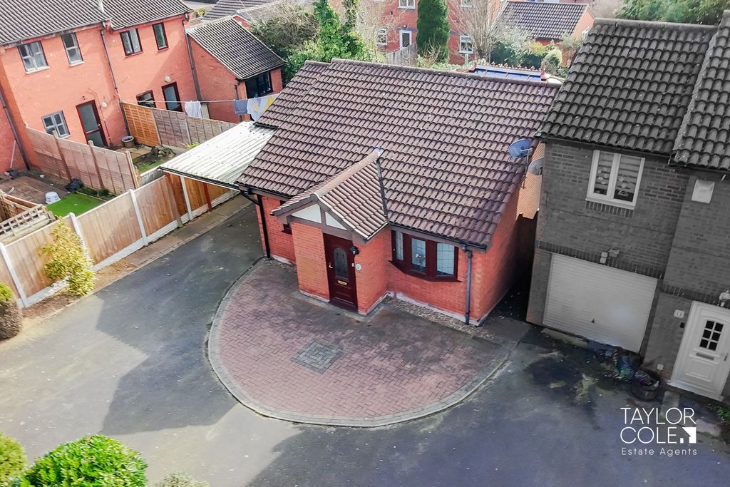 Additional image 27 of 1 bed detached bungalow for saleFurness, Glascote, Tamworth B77