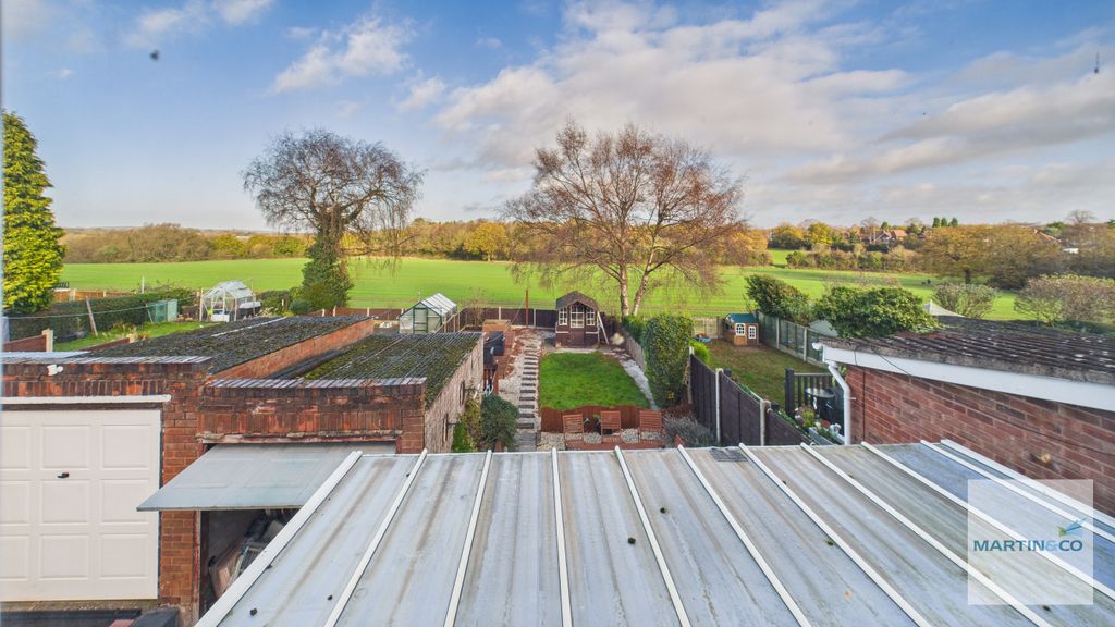 Additional image 13 of 3 bed semi-detached house for saleOrchard Close, Dosthill, Tamworth, Staffordshire B77