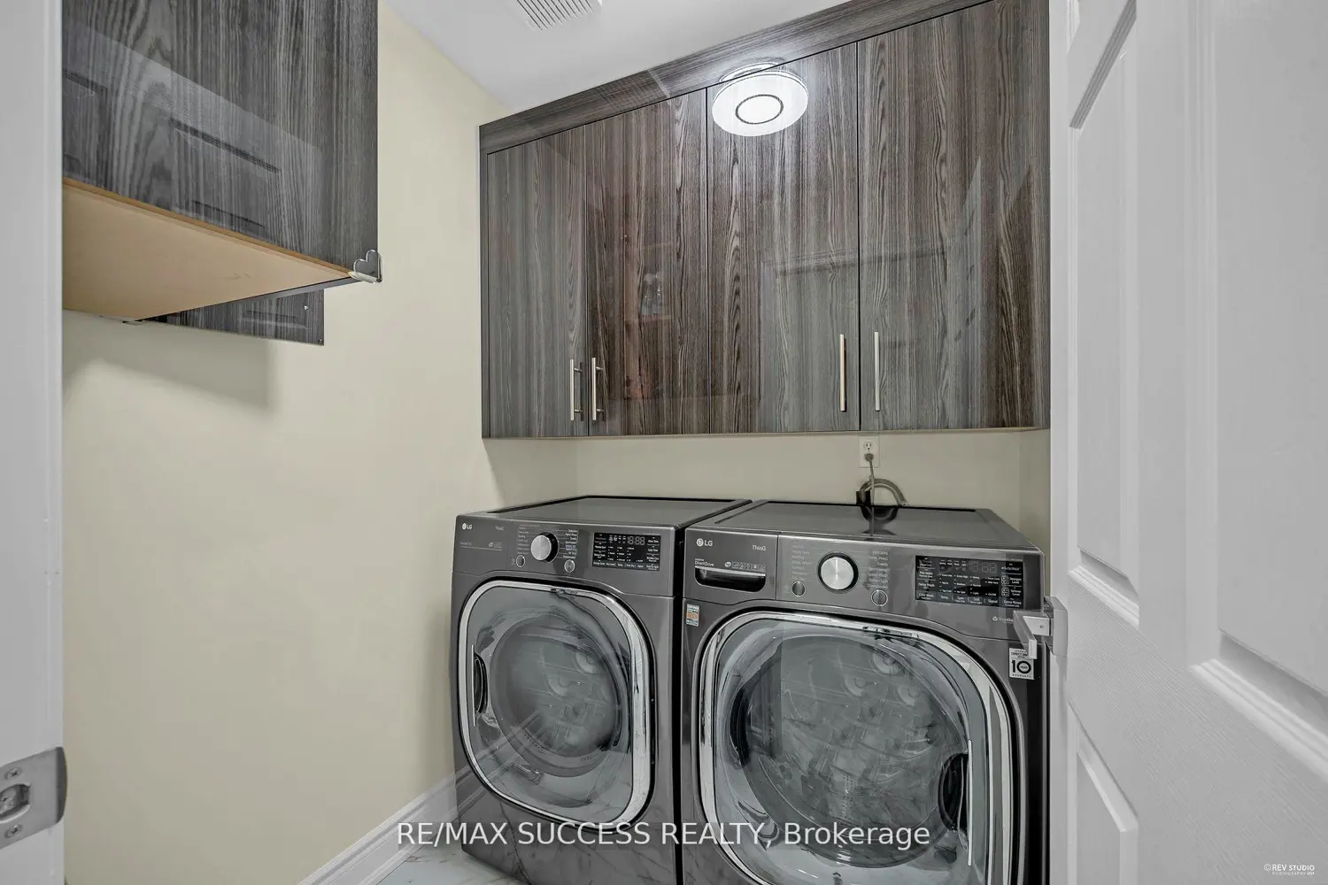 Additional image 9 of 63 Blue Spruce Street