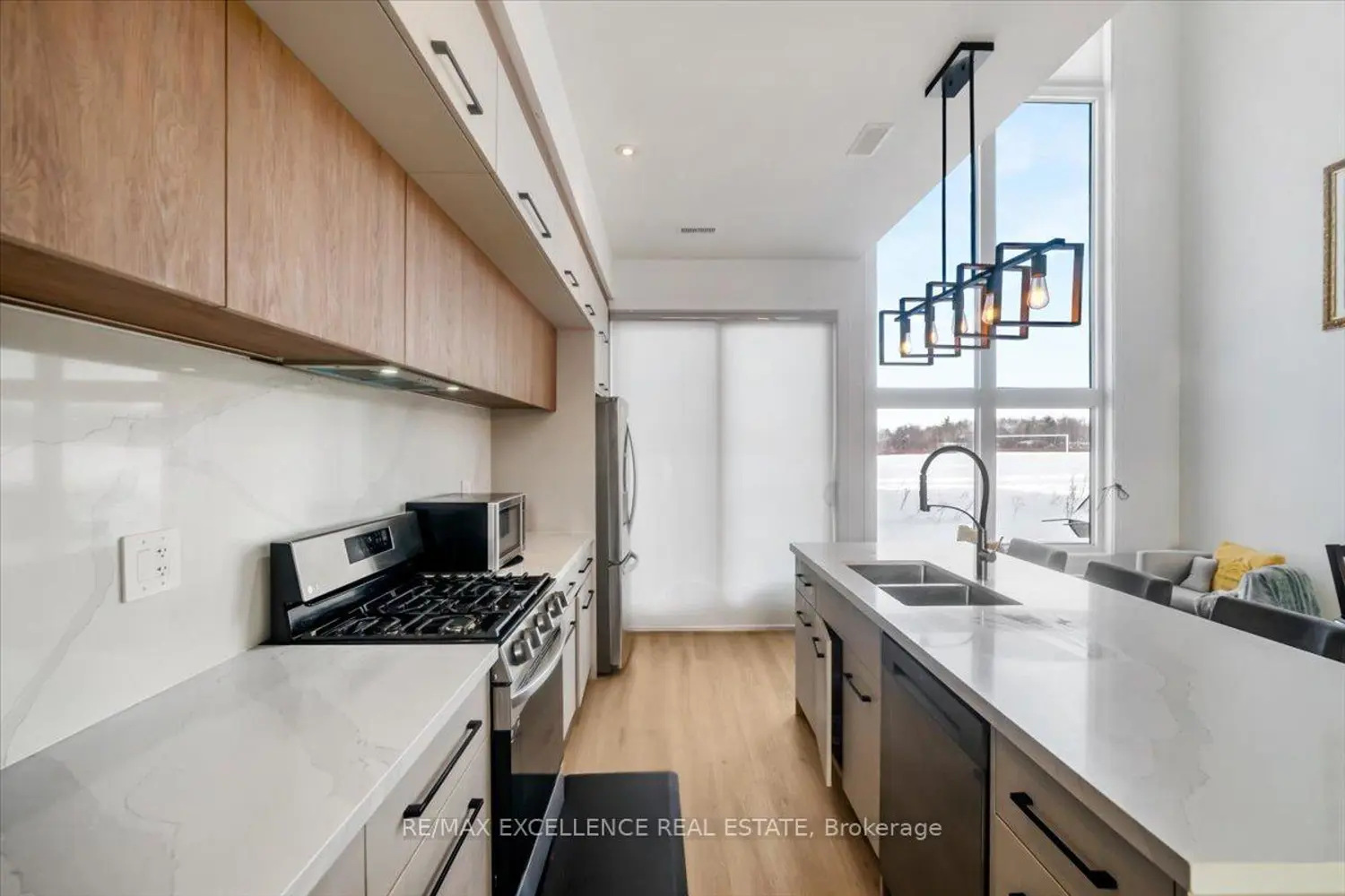 Additional image 7 of 3717 Quayside Drive
