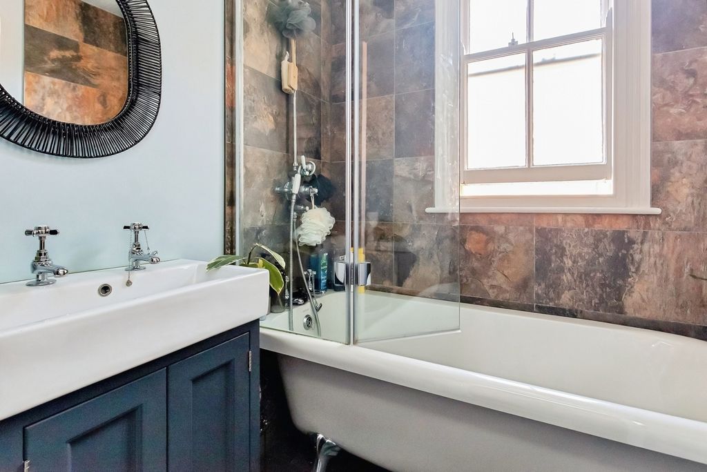 Additional image 15 of 4 bed town house for saleBeaconsfield Road, Leicester, Leicestershire LE3