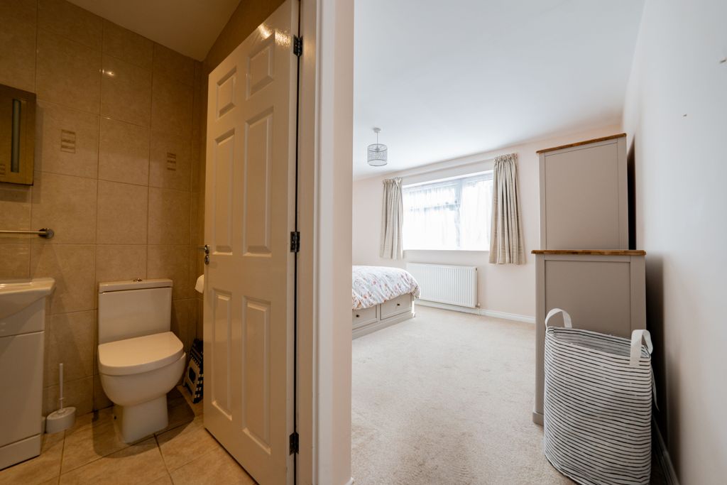 Additional image 10 of 2 bed detached bungalow for saleCedar Close, Glenfield, Leicester, Leicestershire LE3