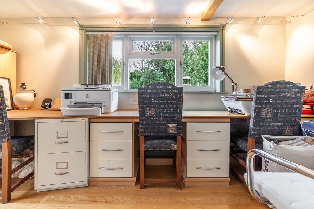 Additional image 12 of 3 bed detached bungalow for saleStation Road, Thurnby LE7