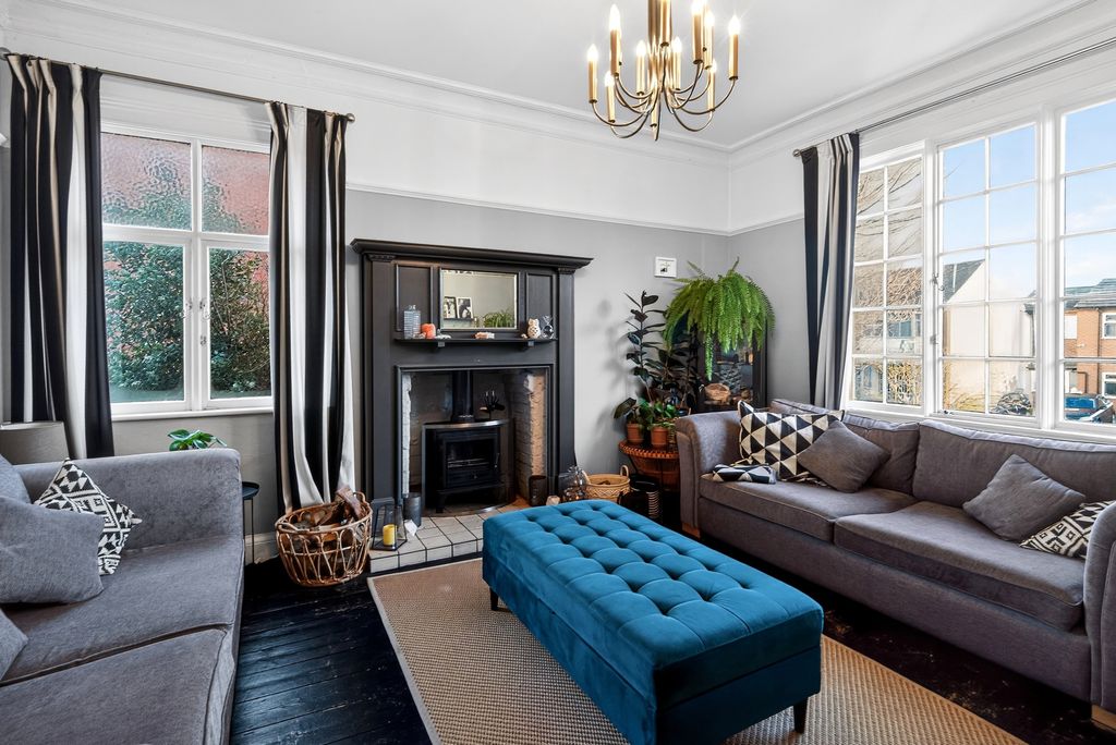 Additional image 4 of 3 bed semi-detached house for saleWaterloo Road, Stoke-On-Trent ST6