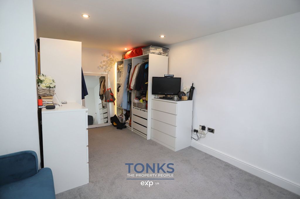 Additional image 14 of 2 bed flat for saleBaggeridge House, Roadstone Drive, Dudley, West Midlands DY3