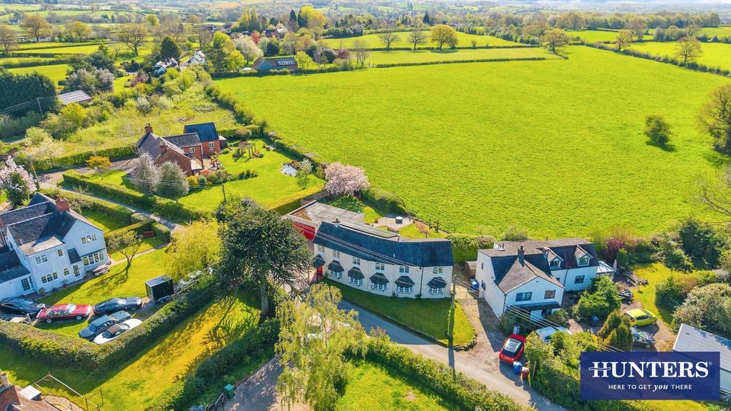 4 bed detached house for saleHadley End, Yoxall, Burton-On-Trent DE13