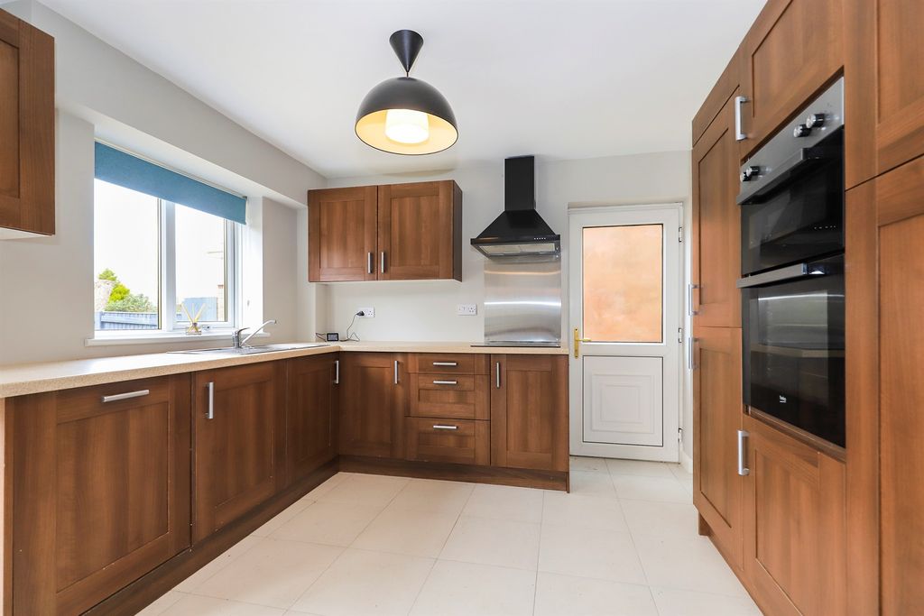 Additional image 7 of 3 bed detached house for saleCannock Road, Featherstone, Wolverhampton WV10