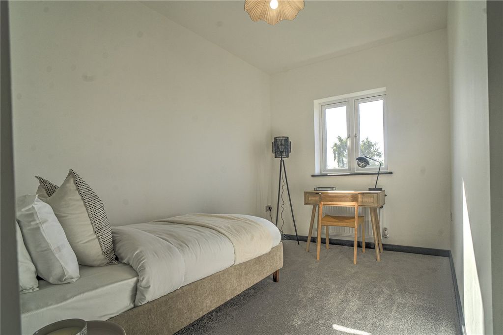 Additional image 10 of 3 bed semi-detached house for saleLangton Park, Wroughton, Swindon SN4