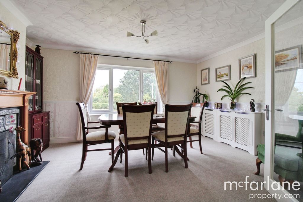 Additional image 11 of 6 bed detached house for saleUffcott, Swindon SN4
